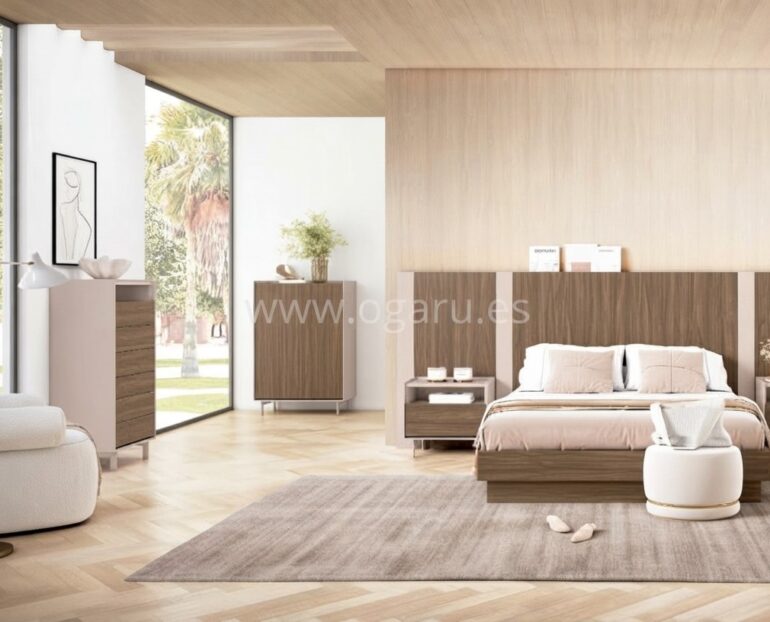 "Dormitorio juvenil moderno de la colección El diario de Clara de Muebles Torga con cama matrimonio,."